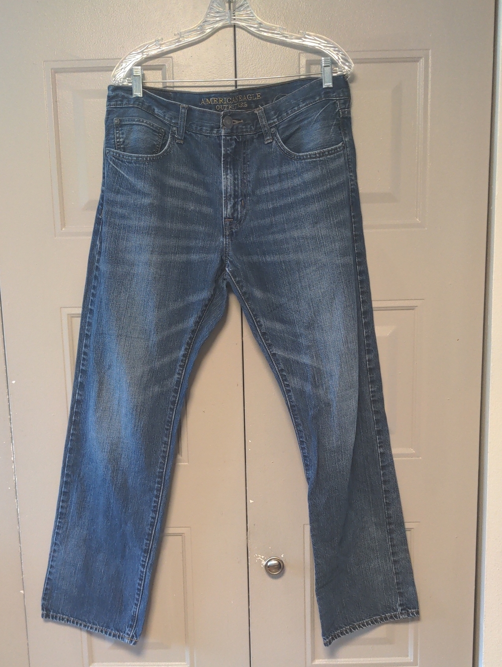 American Eagle Outfitters Men’s Dark Blue Straight Jeans